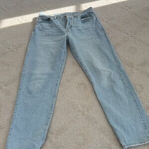 Light Blue women’s Levi’s Jeans